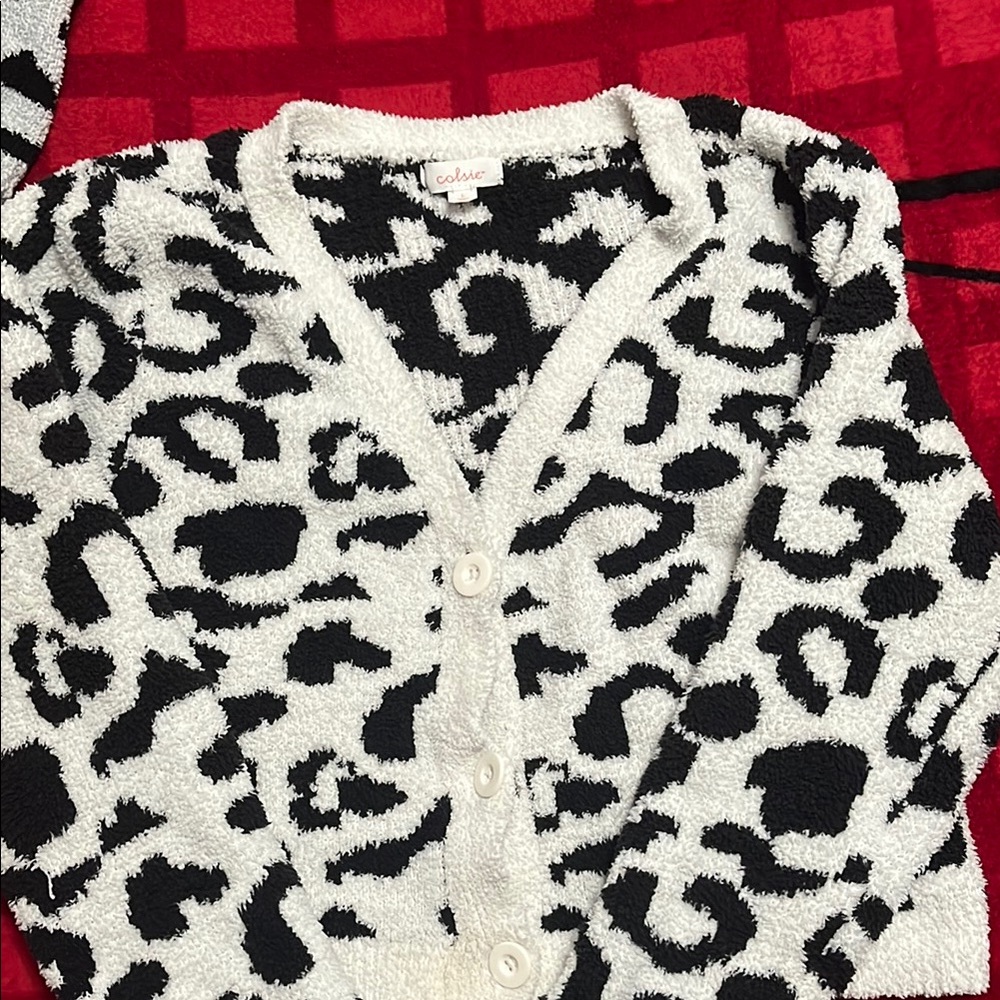 Colsie Black and White Cardigan Sweater
